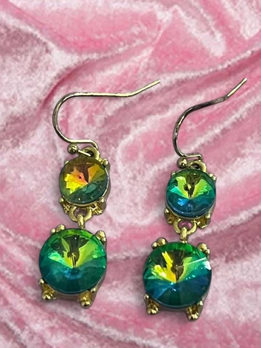 Elegant Gold and Green Dangle Earrings